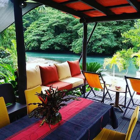 Salt Lake Lodge Savusavu Esterno foto